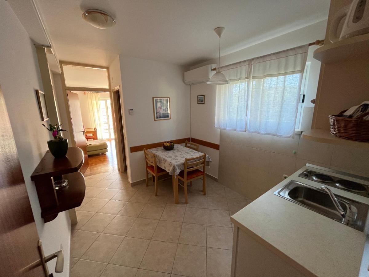 Apartments Suda Lumbarda Ngoại thất bức ảnh